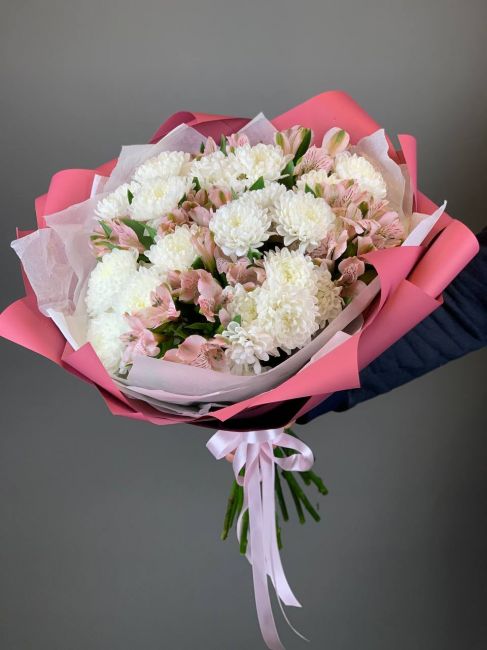 Хризантема с альстромерией 