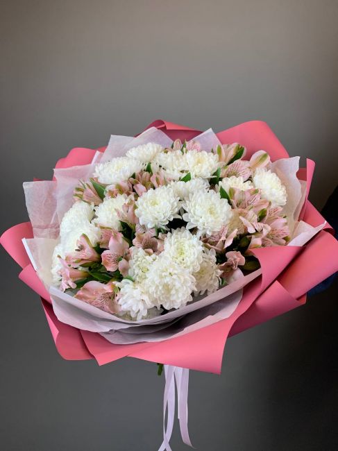 Хризантема с альстромерией 