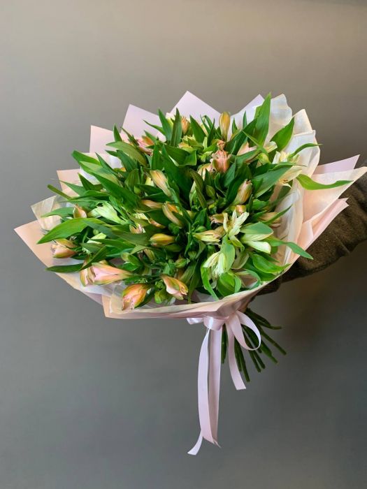 Букет Альстромерии ― Мята